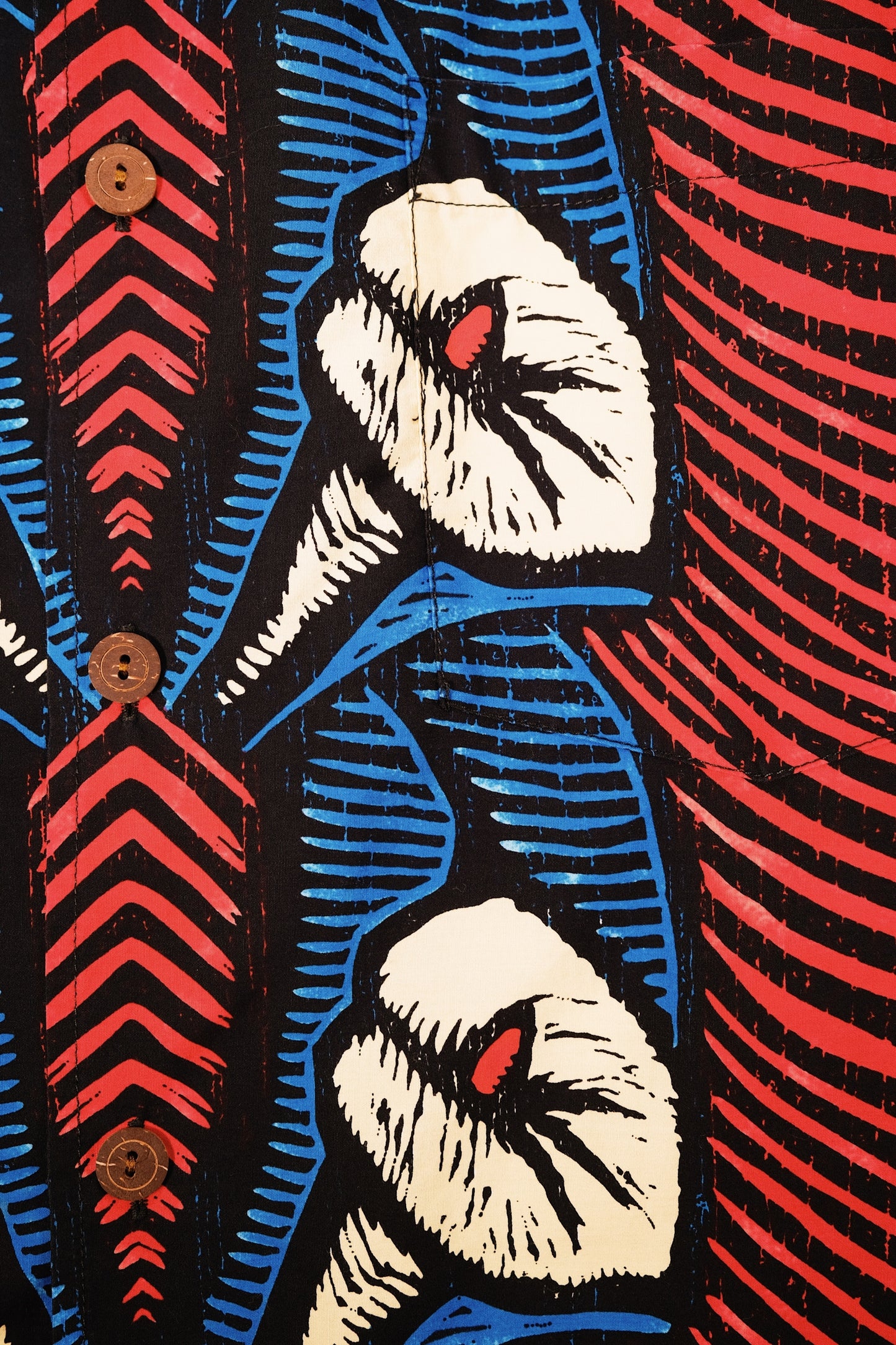 Bruce Goold "Lilies" Mambo Vintage Loud Shirt (XL) 105