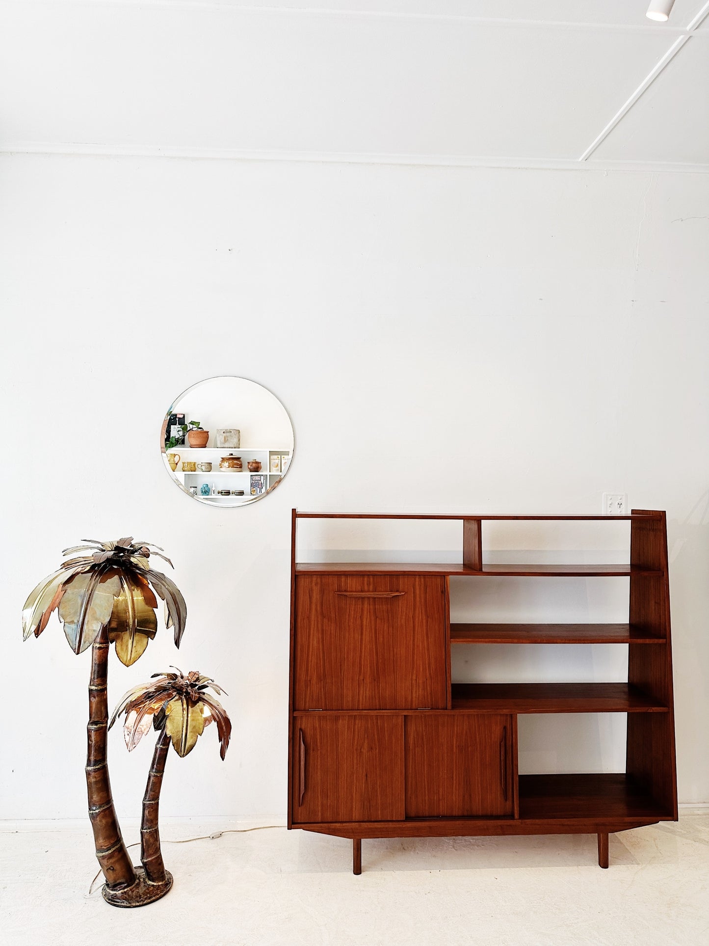 60s Vintage Mid-Century Danish Style Teak Cocktail Sideboard / Room Divider