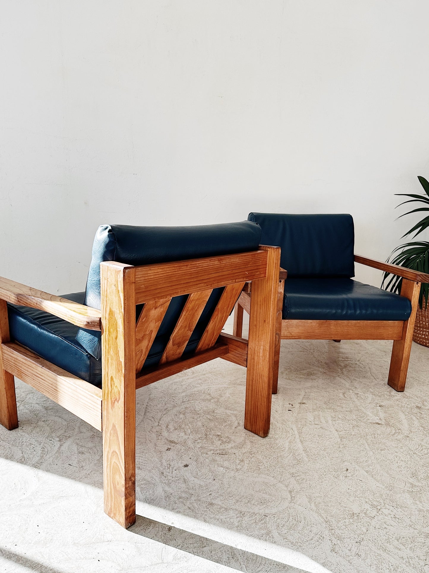 70s Vintage Mid Century Pine Armchairs / Set of 2