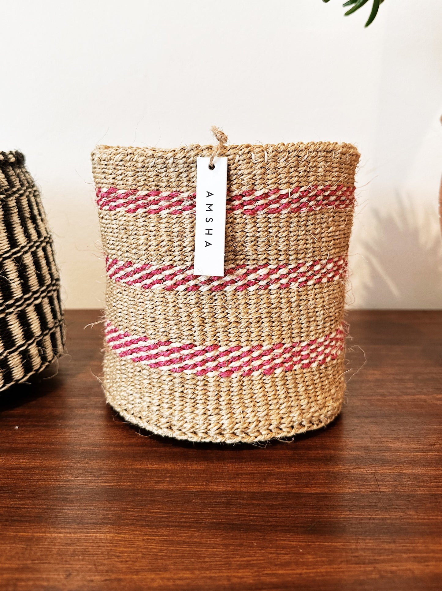 Amsha Kenyan Bookshelf Storage Plant Basket / Colour
