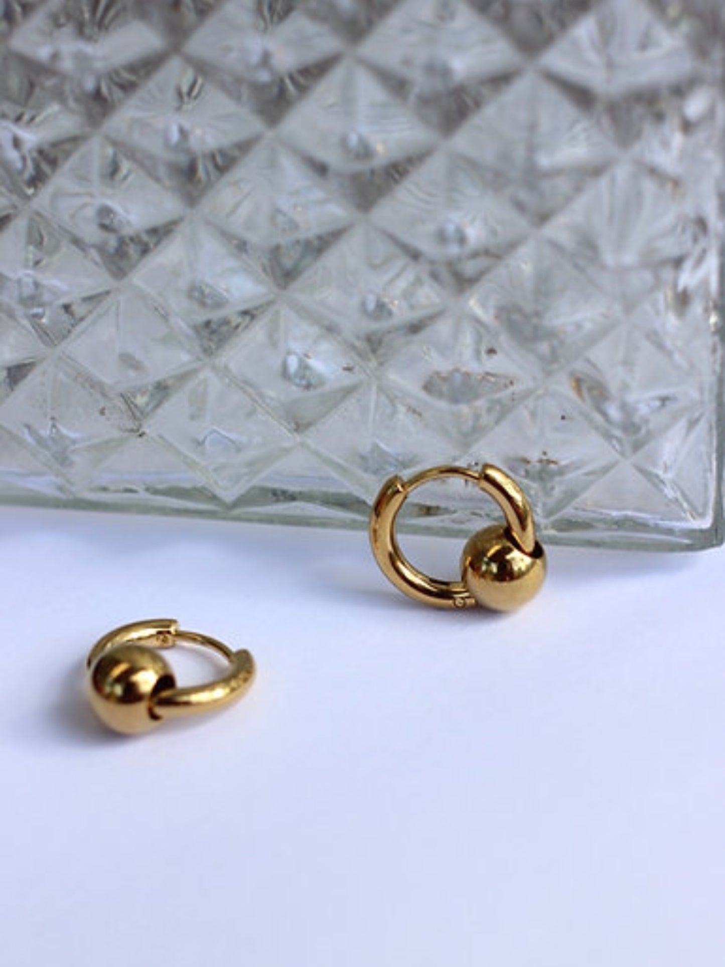 Margaux Lee / Courtney Hoops