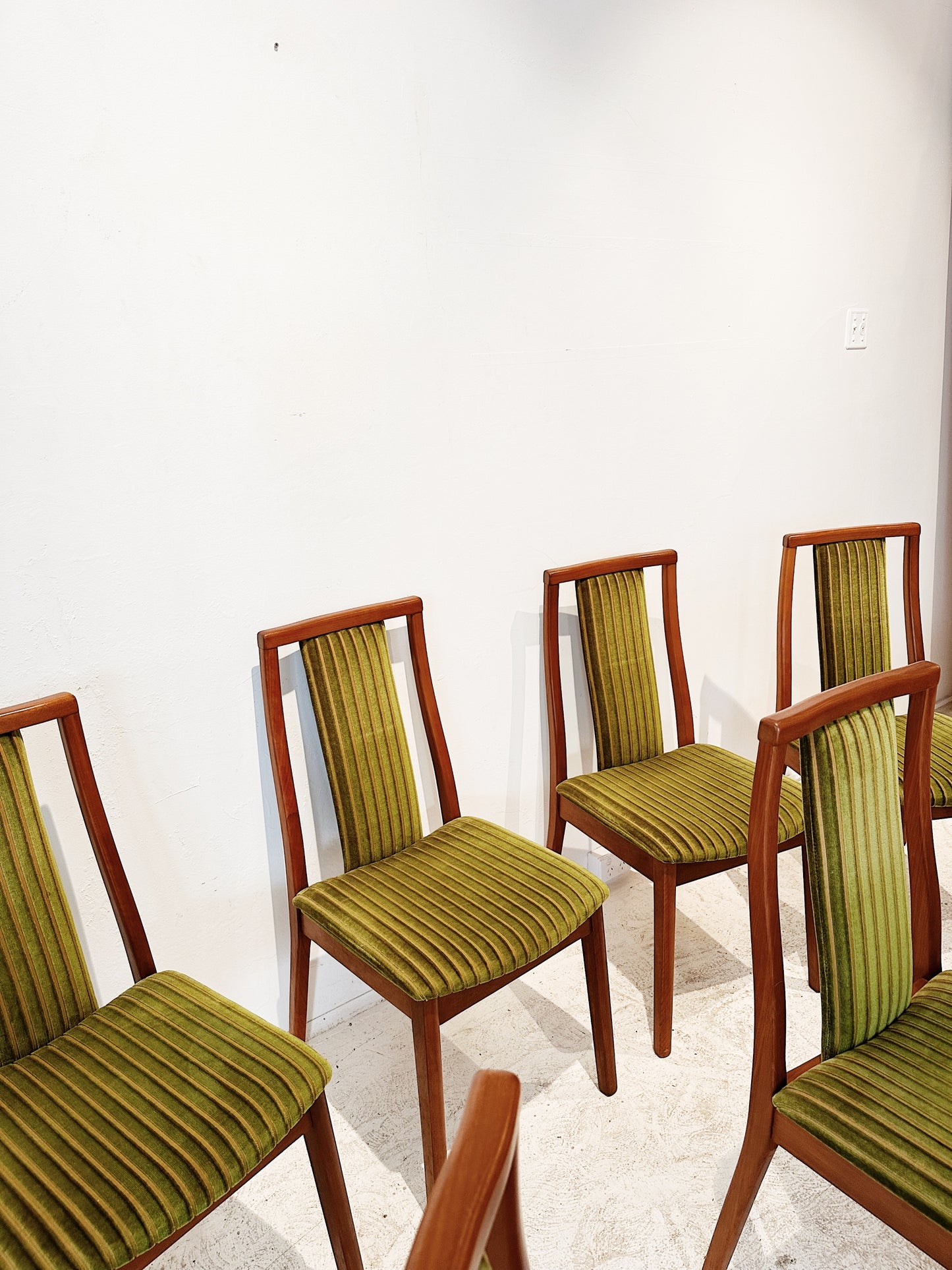 Parker Chiswell Style Teak & Cord Extendable Dining Set
