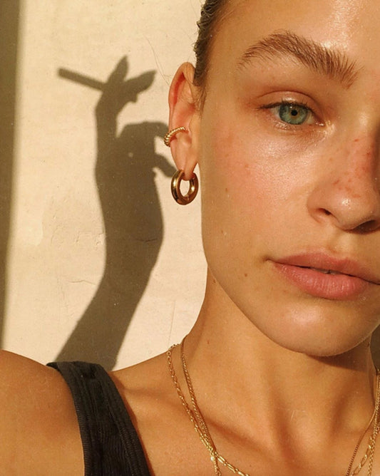 Margaux Lee / Sonny Hoops