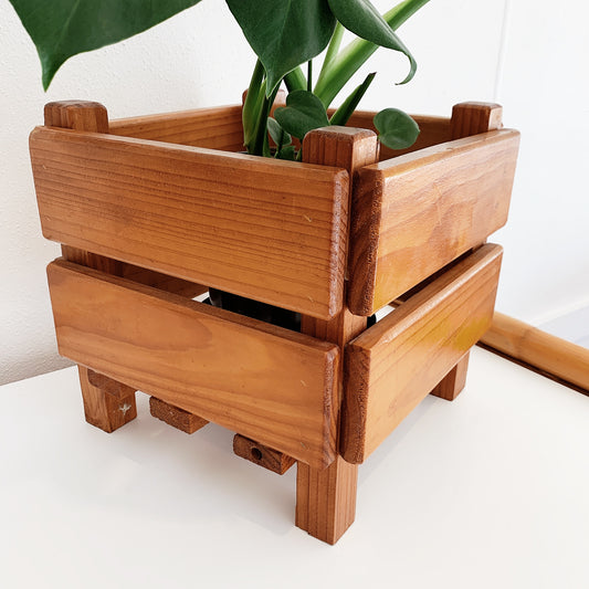 80s Vintage Pine Planter