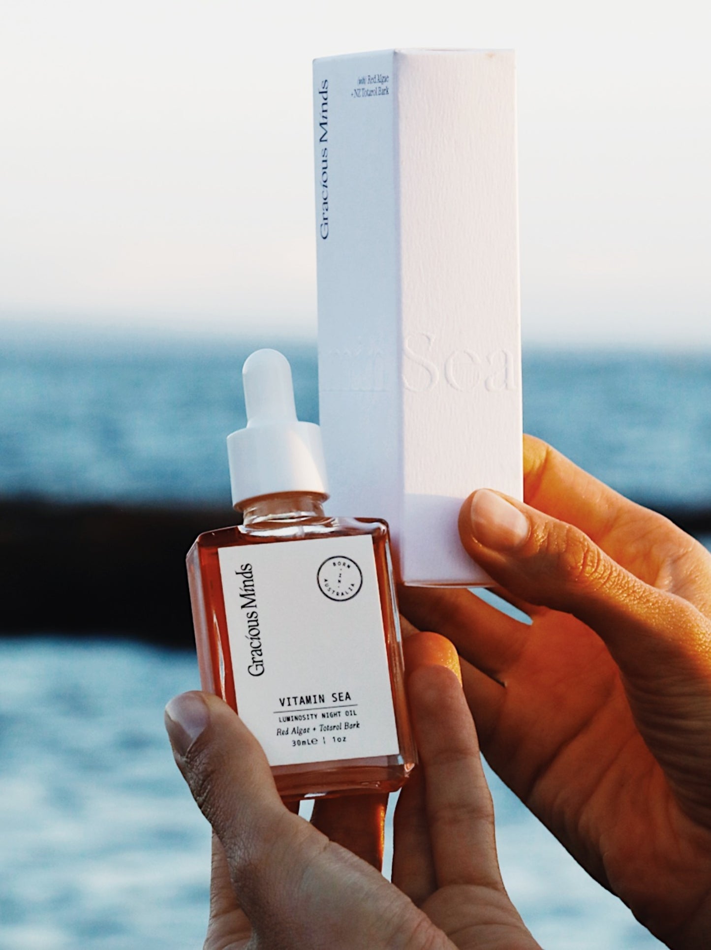 Gracious Minds Vitamin Sea Luminosity Night Oil