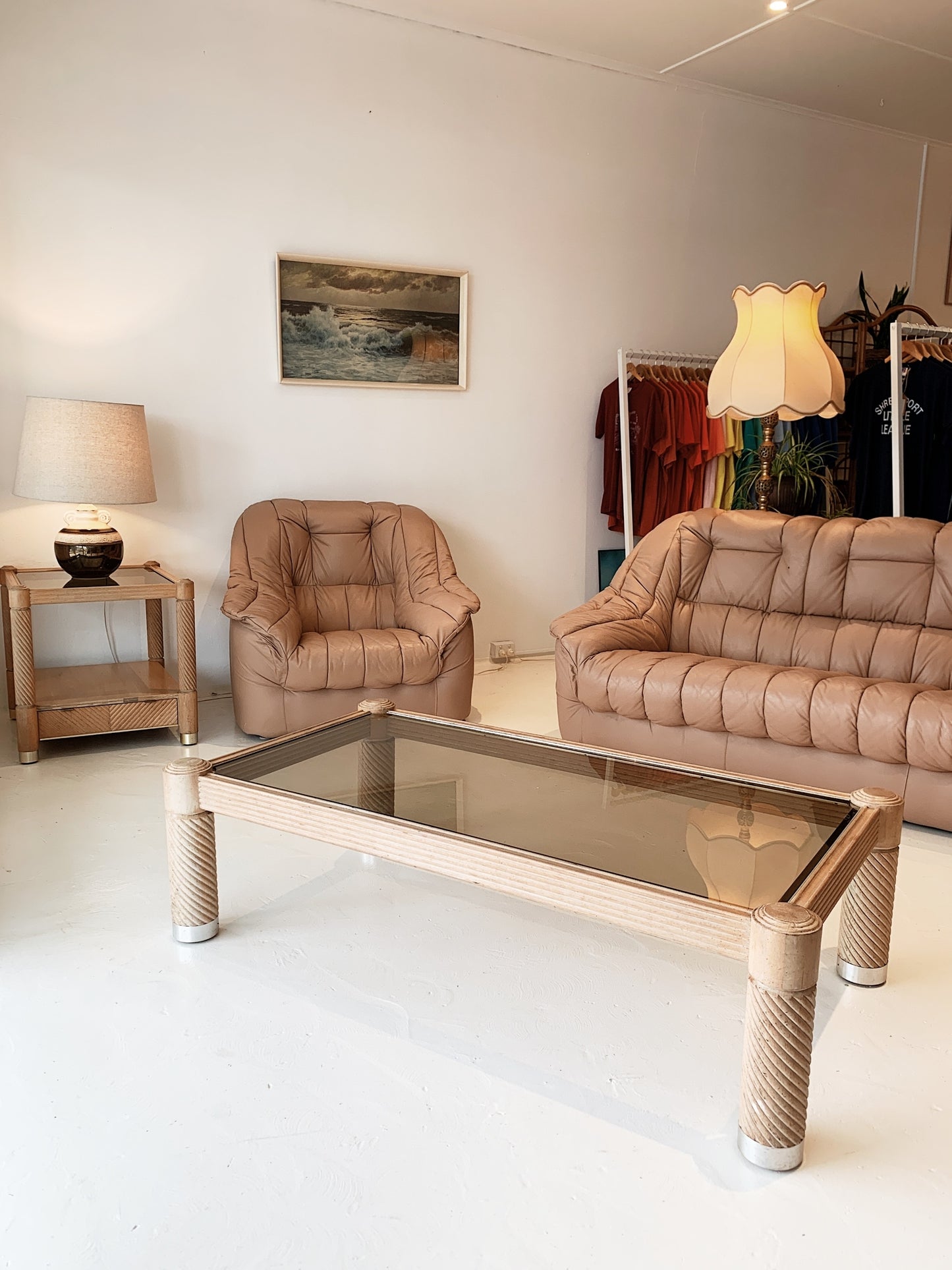 Hollywood Regency Shell Rope Design Coffee Table