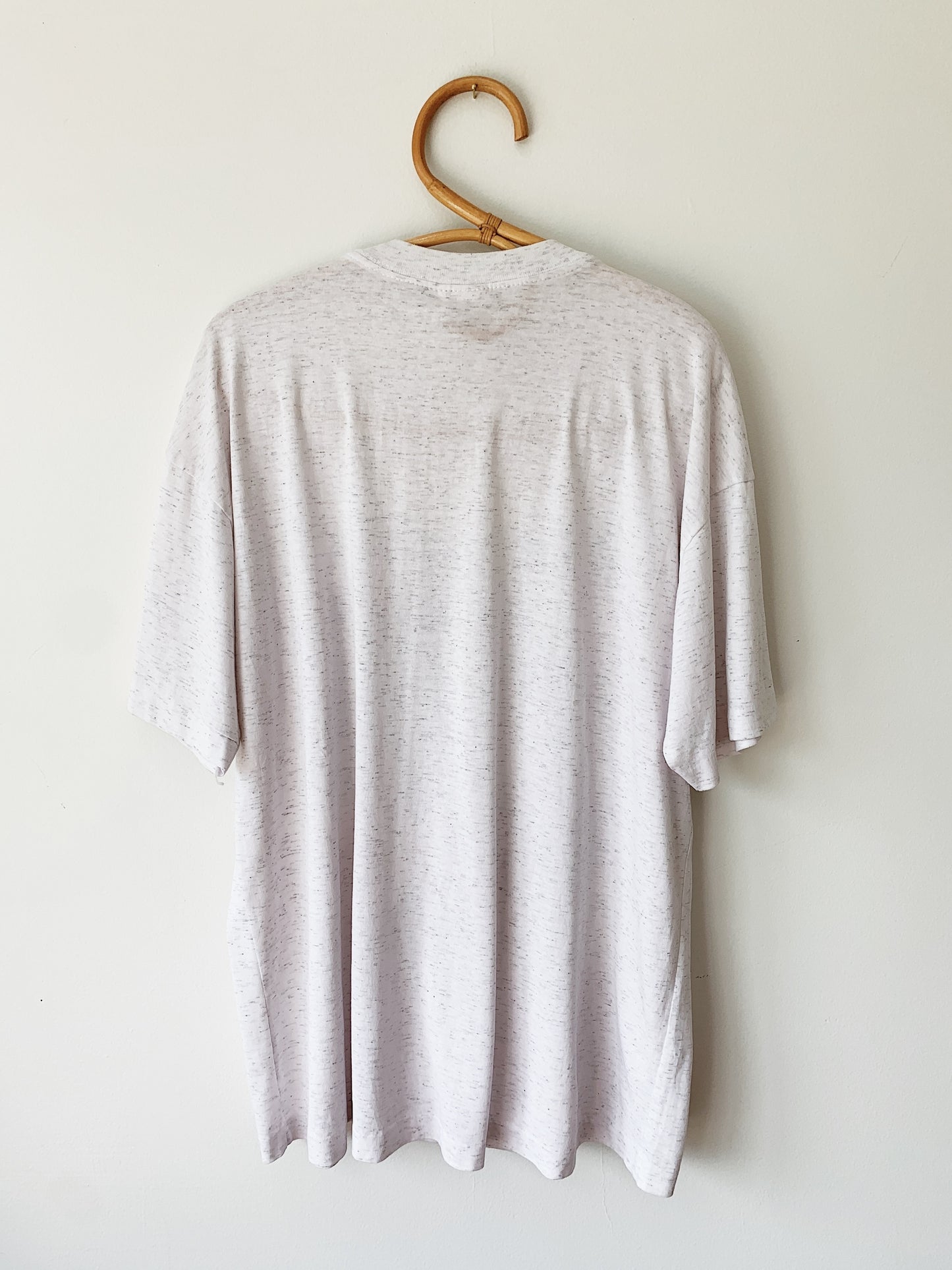 Vintage Niagara Falls Tourist Kiosk Tee
