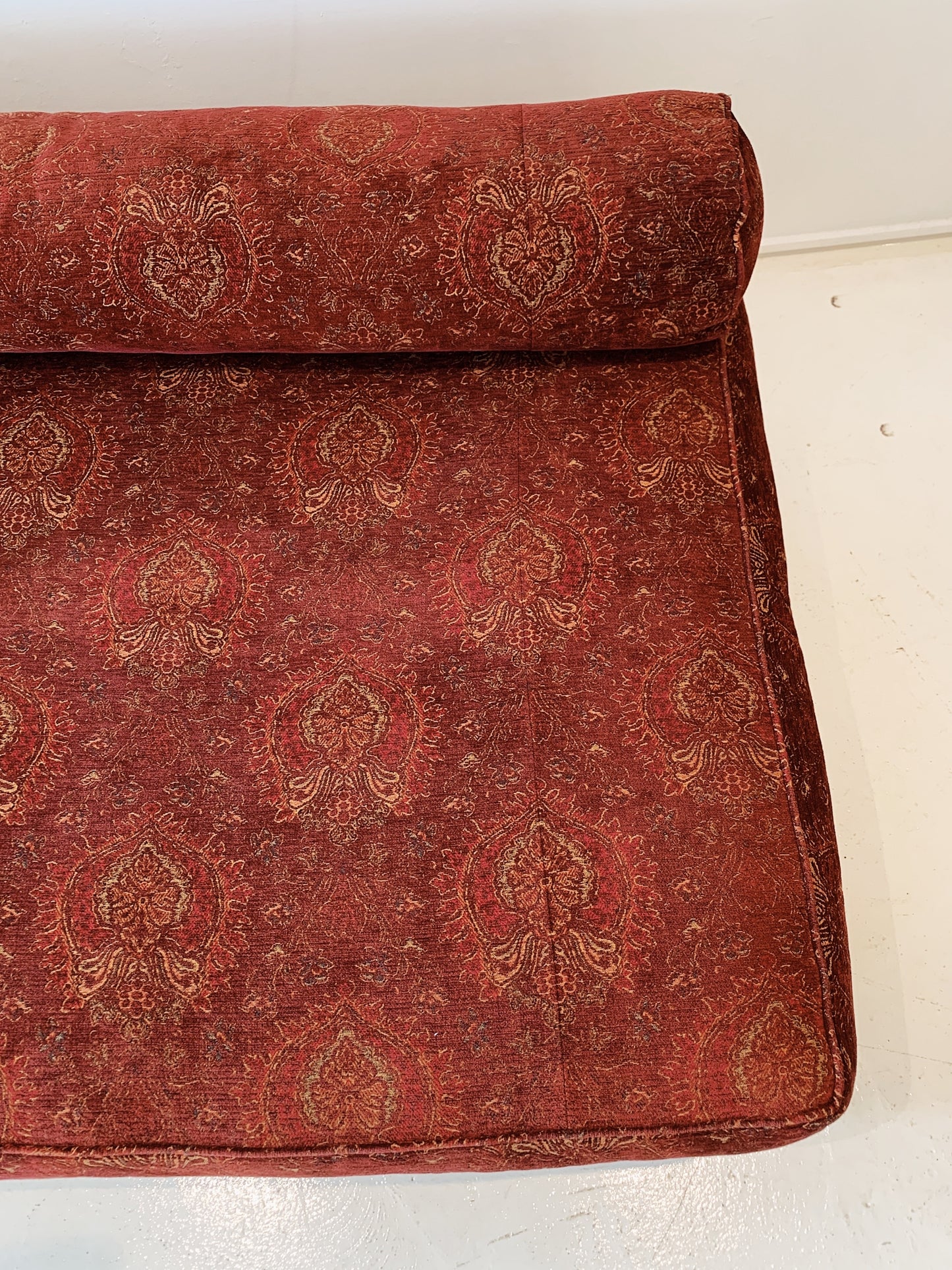Prince of Babylon Feather Down Velvet Paisley Day Bed