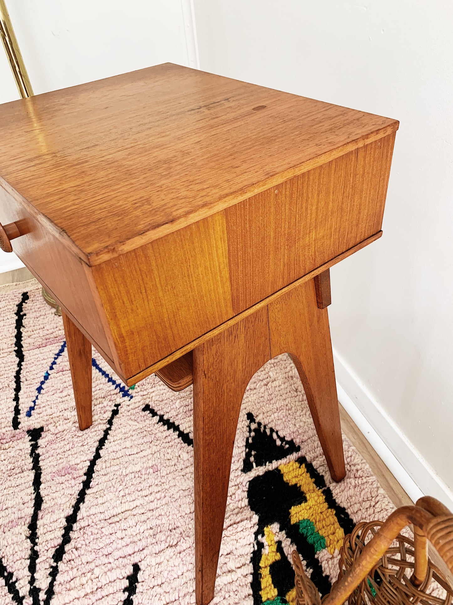 Scandi-style Mid Century Modern Side Table