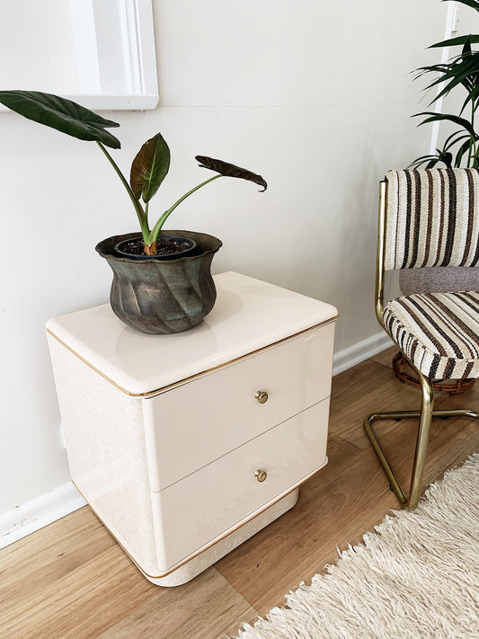 Deco Star Shell Pink Bedside Drawers