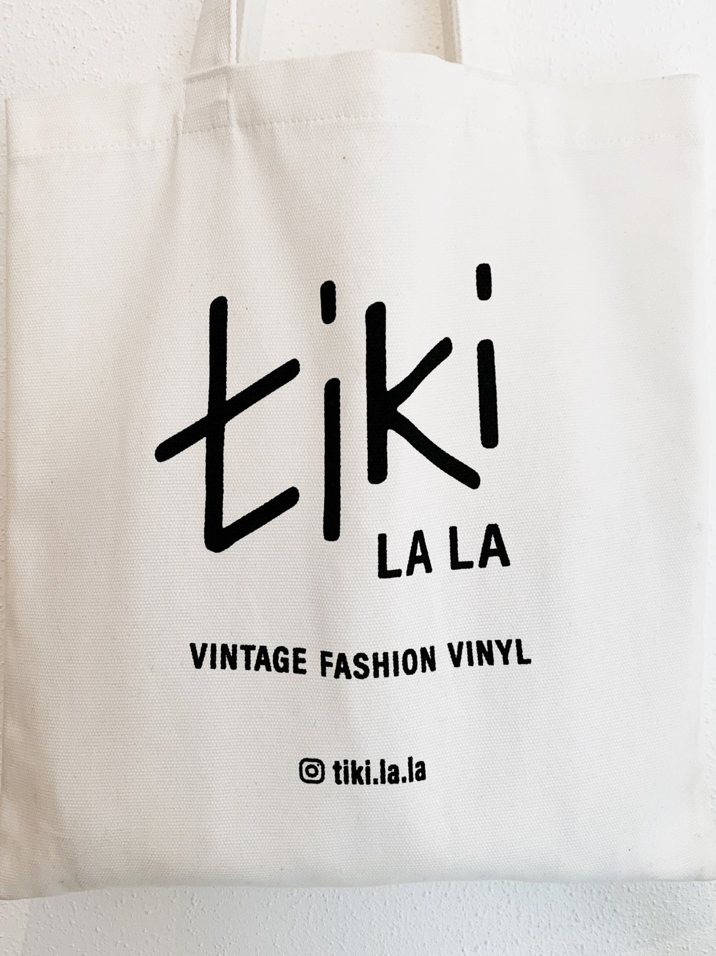 Tiki La La Classic Tote