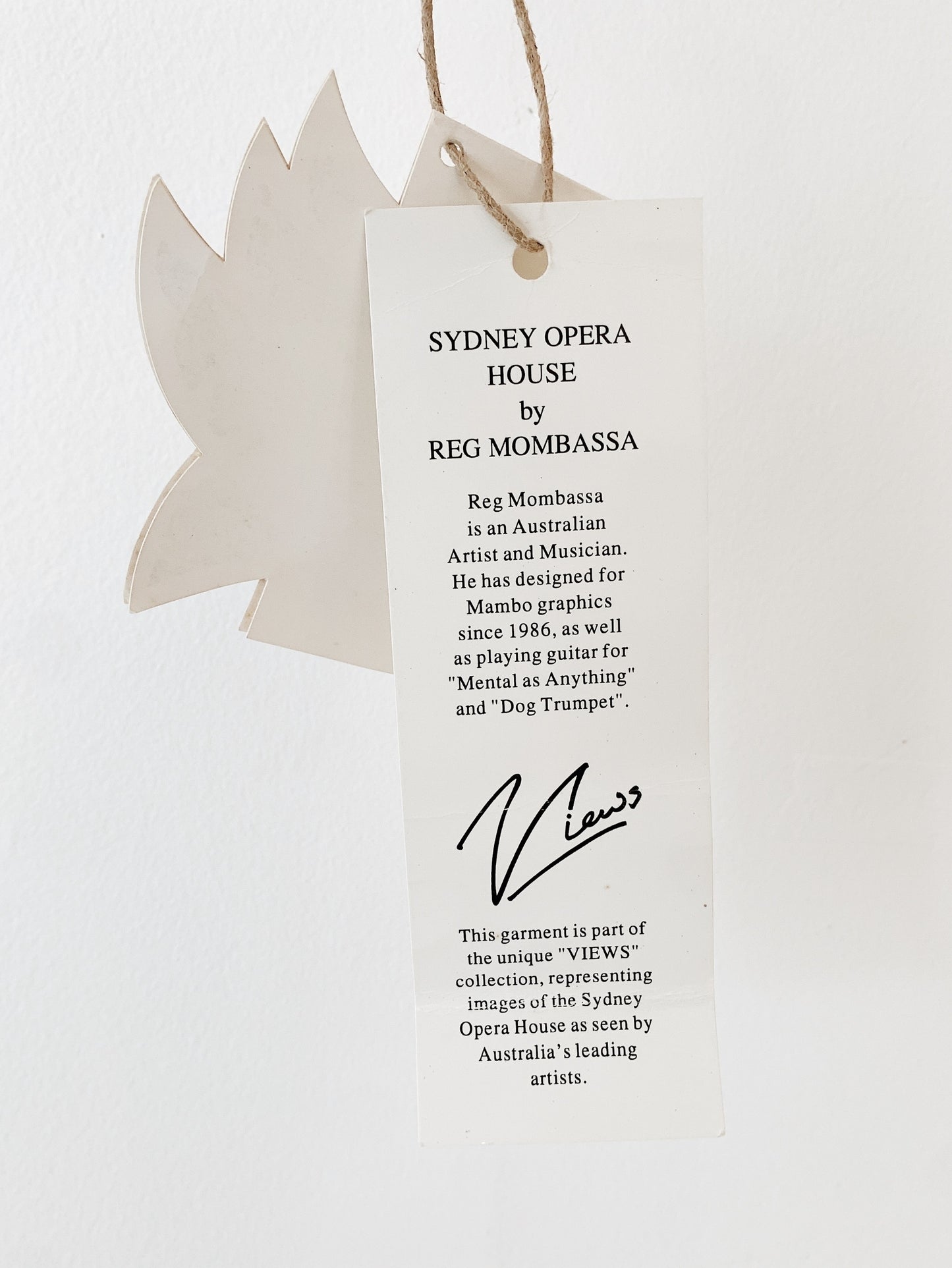Vintage Reg Mombassa Views Collection "Sydney Opera House" '93 T-Shirt
