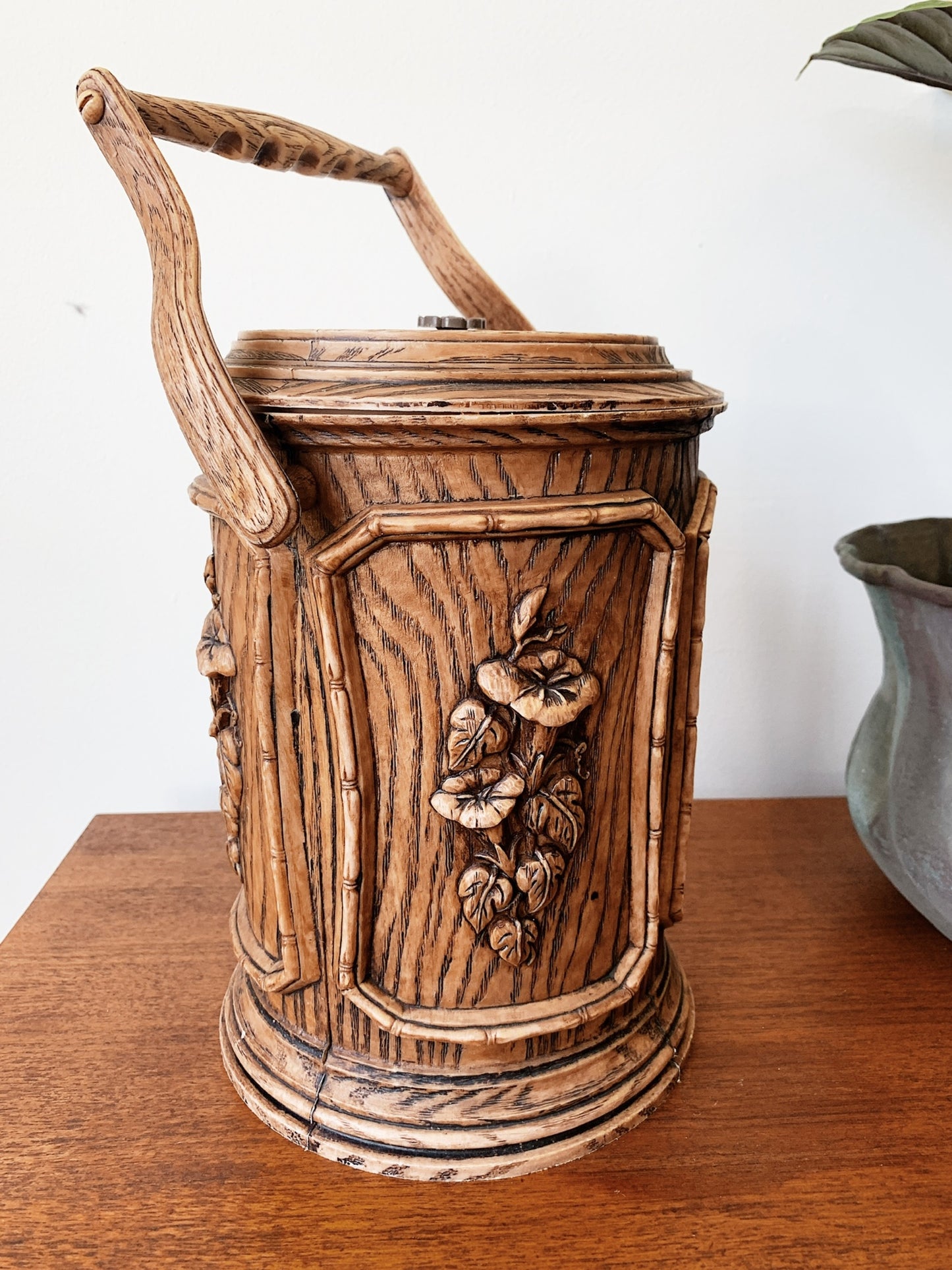 Vintage Faux Wood Floral Ice Bucket