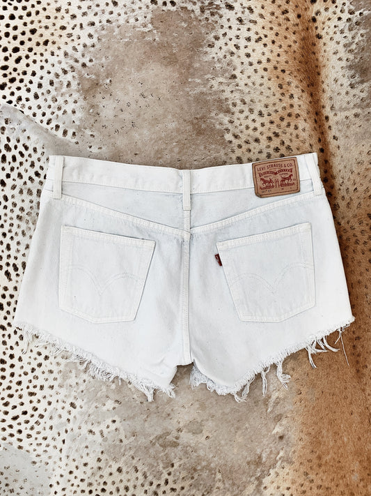 Vintage Levi's High W Re-cut Denim Shorts / Size 33