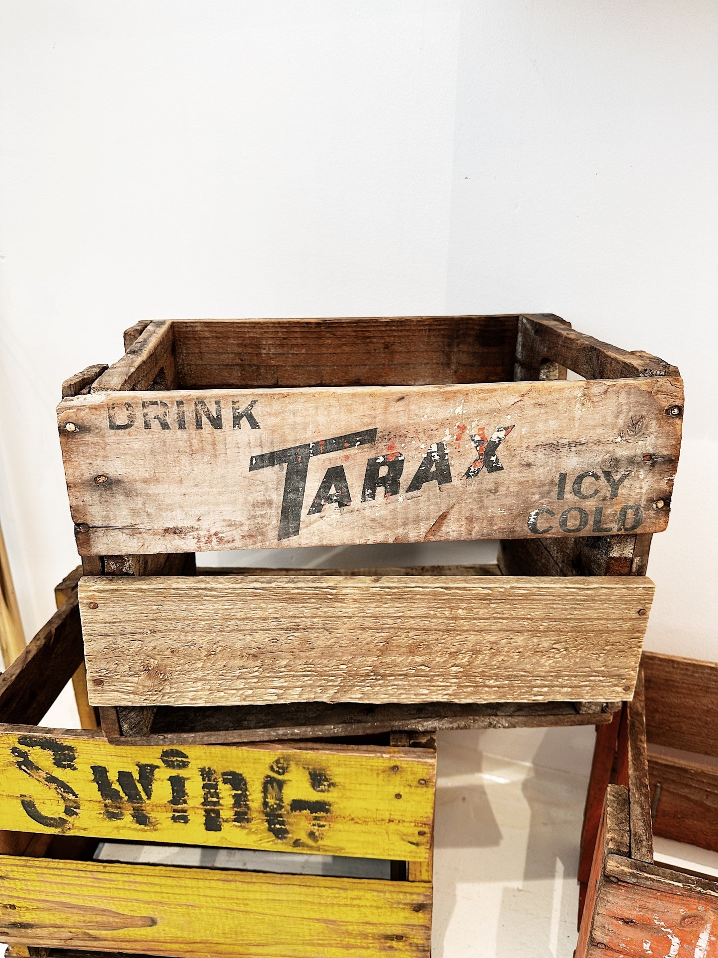 Vintage Soda Crate / 1 available