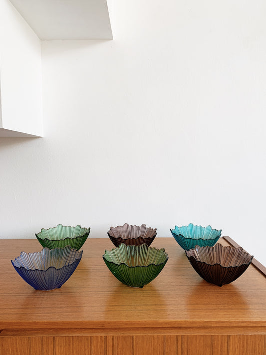 Vintage "Field of Flowers" Glass Pudding Bowls / Set of 6