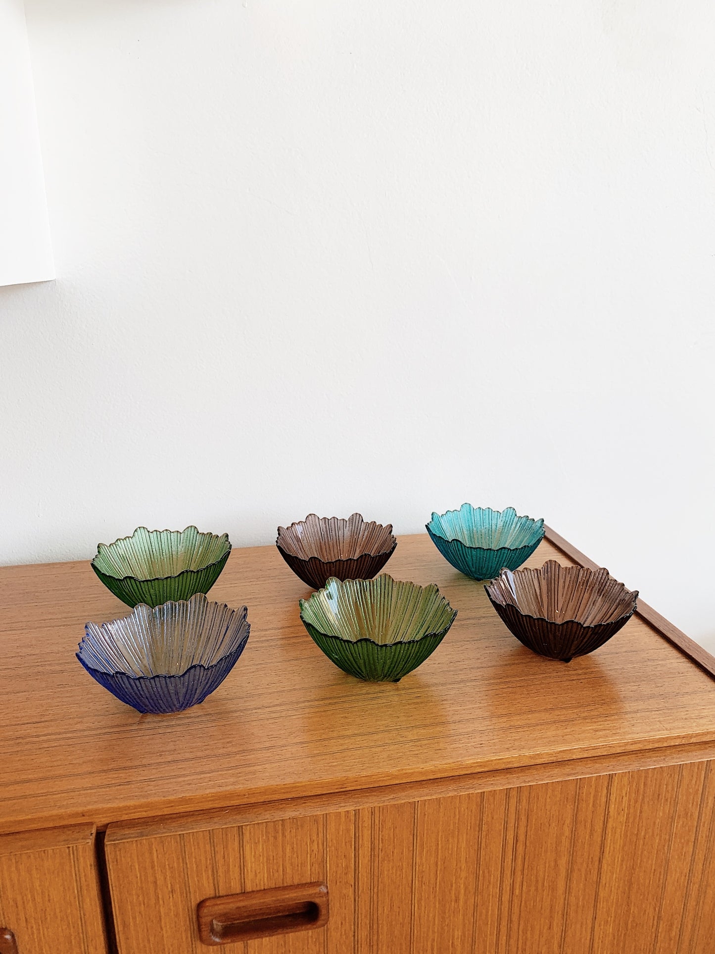 Vintage "Field of Flowers" Glass Pudding Bowls / Set of 6