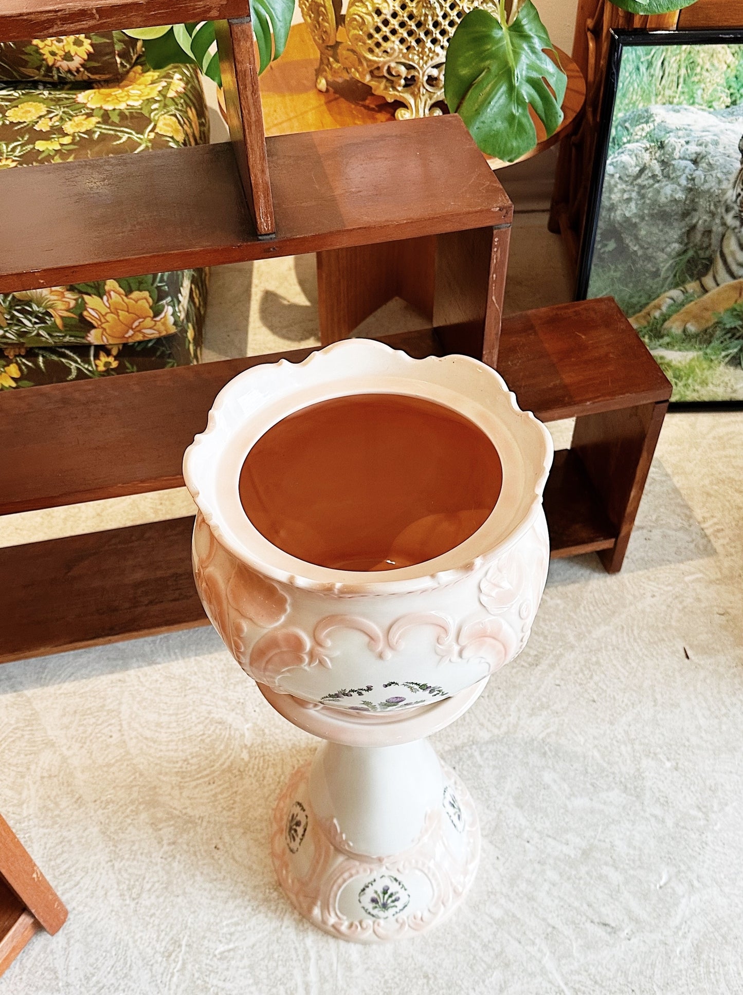 60s Vintage Floral Doilly Ceramic Jardinière Plant Stand