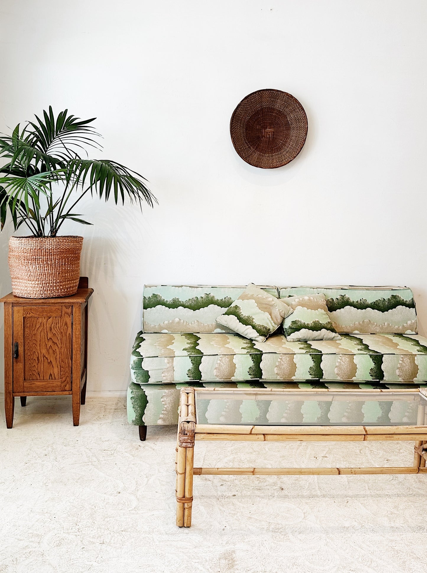 60s Vintage Abstract Cloud Seafoam Divan