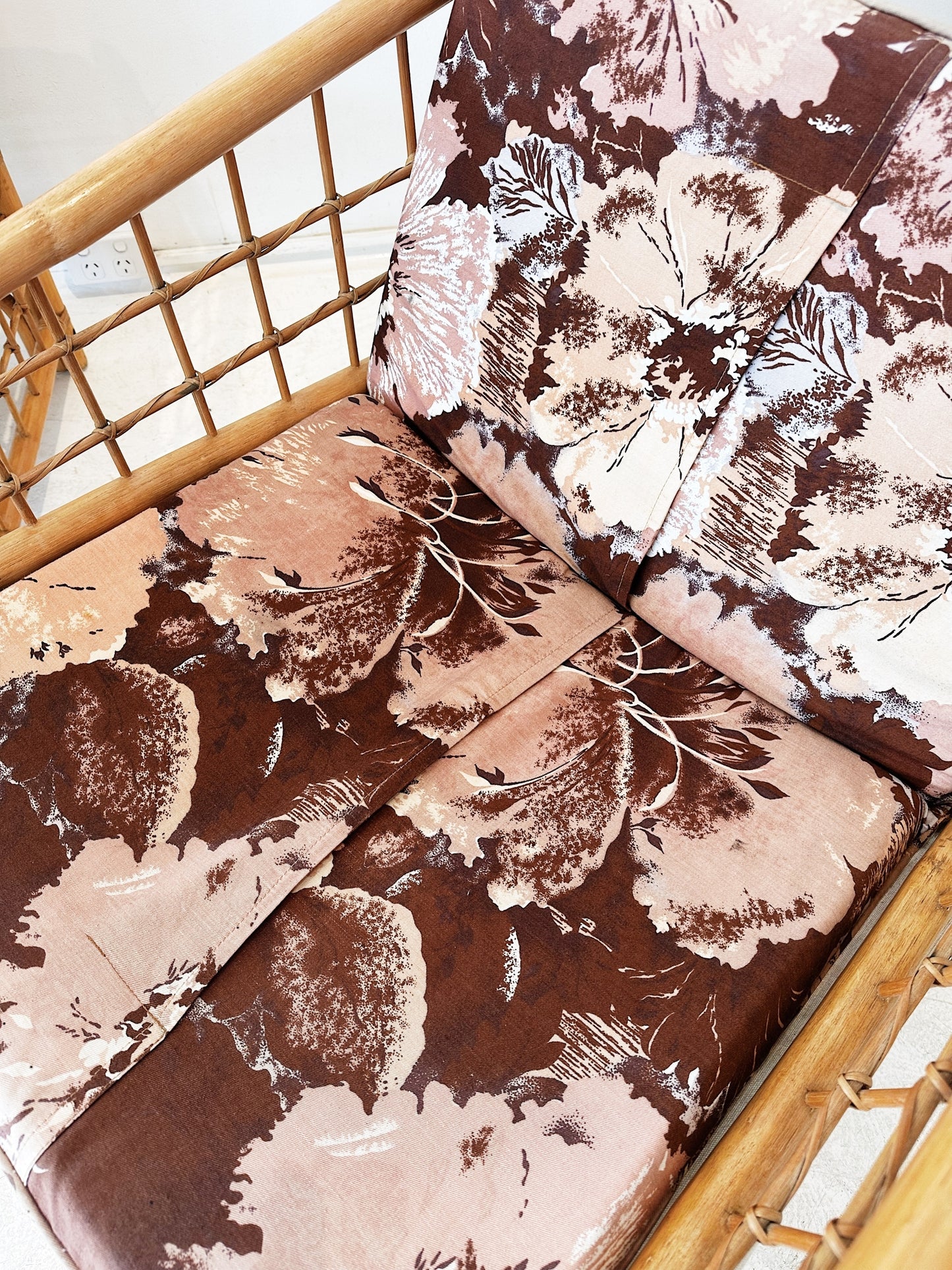 70s Vintage Floral Boxed Rattan Sofa & Armchair Set (1 x Two Seater + 1 x Armchair)
