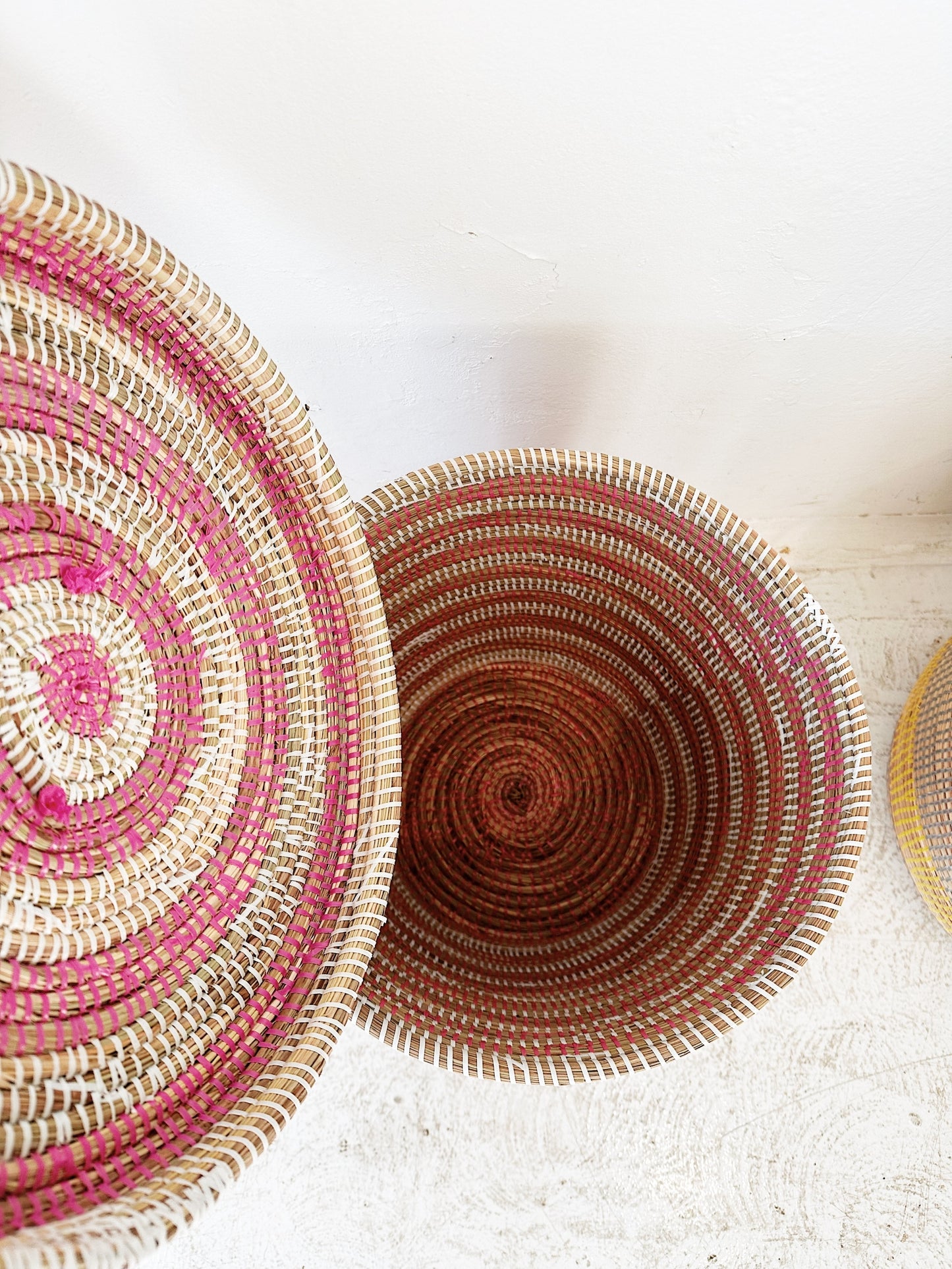 Senegal Woven Prayer Mat Basket / Lidded Variété