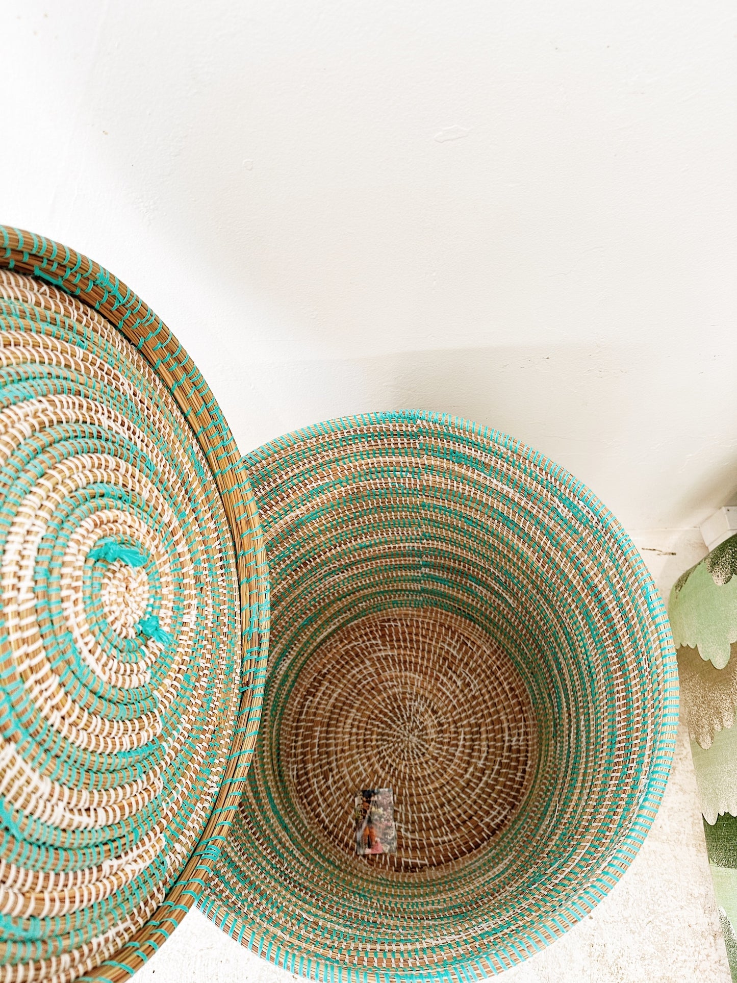 Senegal Woven Prayer Mat Basket / Lidded Variété