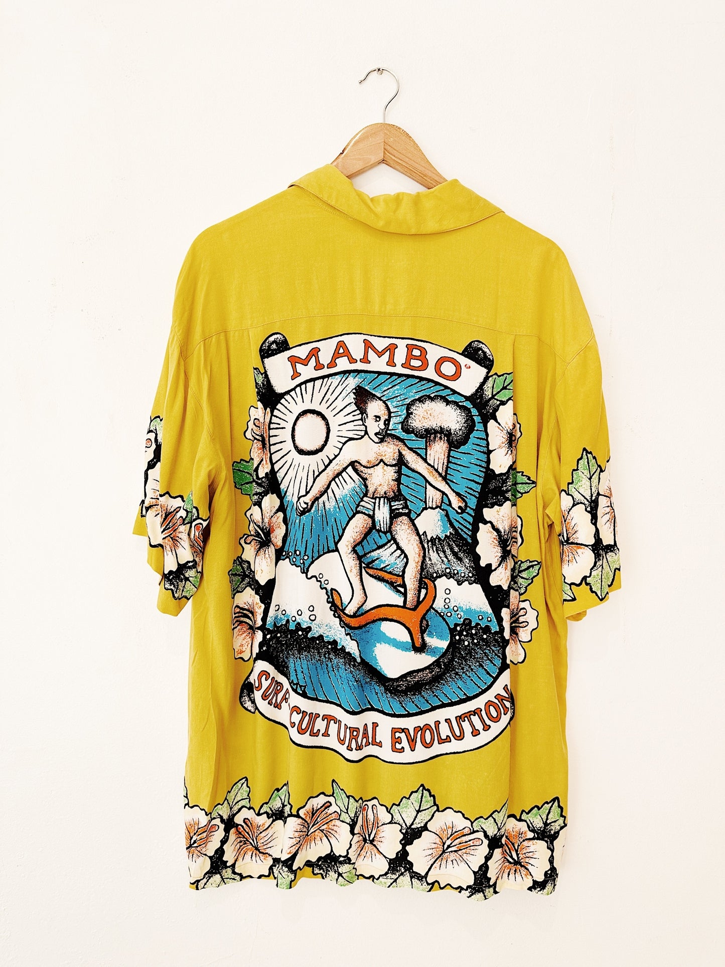 Reg Mombassa "Surf-Cultural Evolution" Vintage Mambo Loud Shirt 13