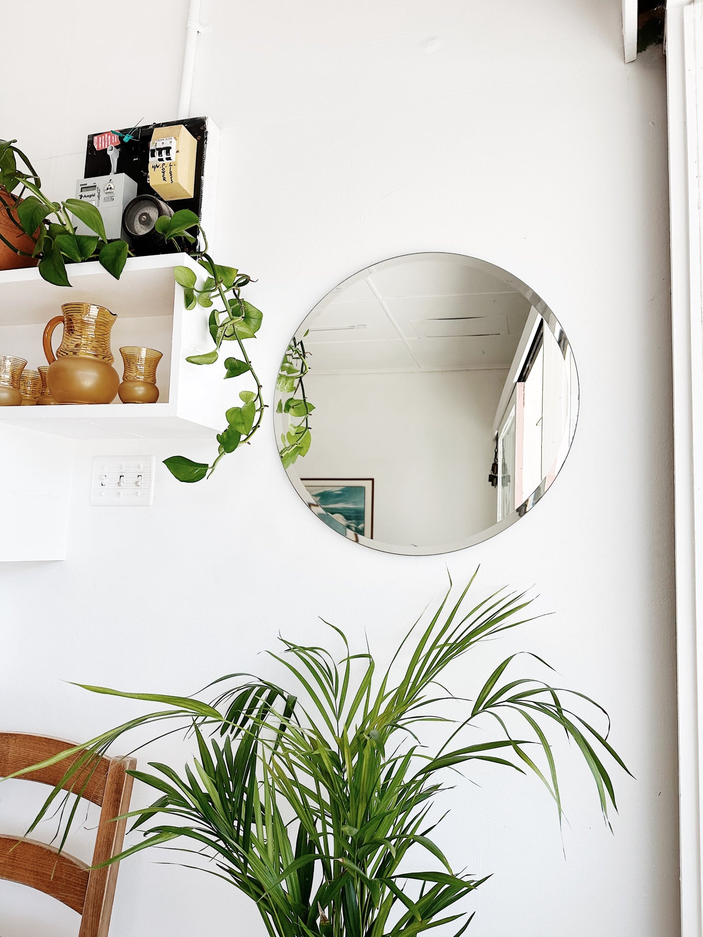 90s Vintage Round Beveled Edge Mirror