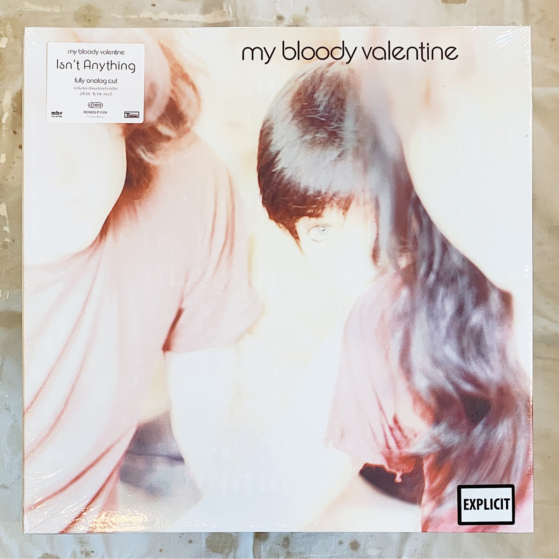 My Bloody Valentine / Isn't Anything Deluxe LP, Tiki La La Vintage Boutique, Ettalong NSW, Front view