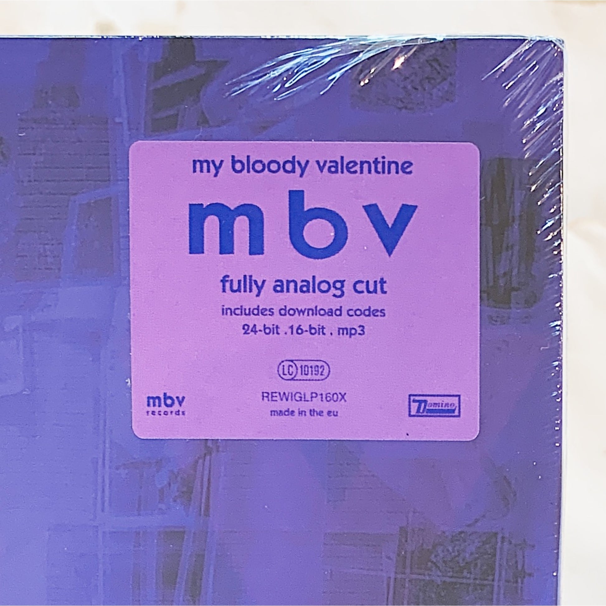 My Bloody Valentine / MBV Deluxe LP, Tiki La La Vintage Boutique, Ettalong NSW, Hype sticker view