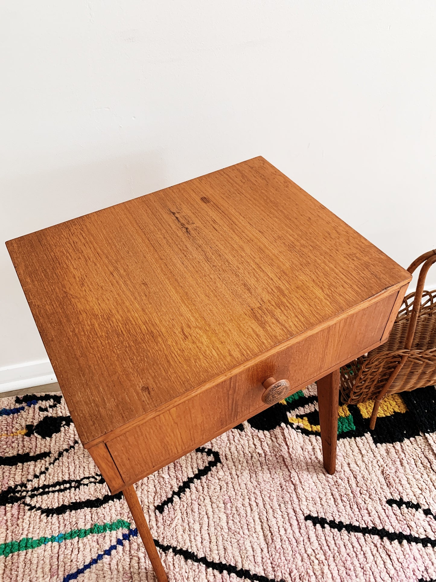 Scandi-style Mid Century Modern Side Table