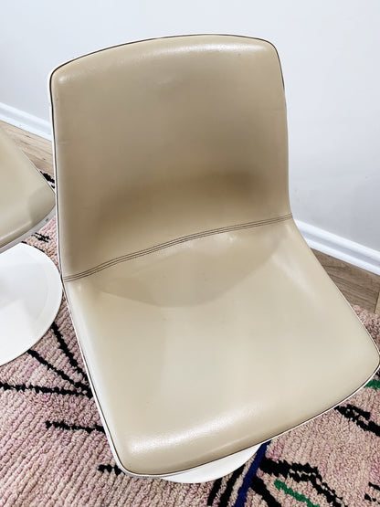 Sebel Hobnob Swivel Chair (each)