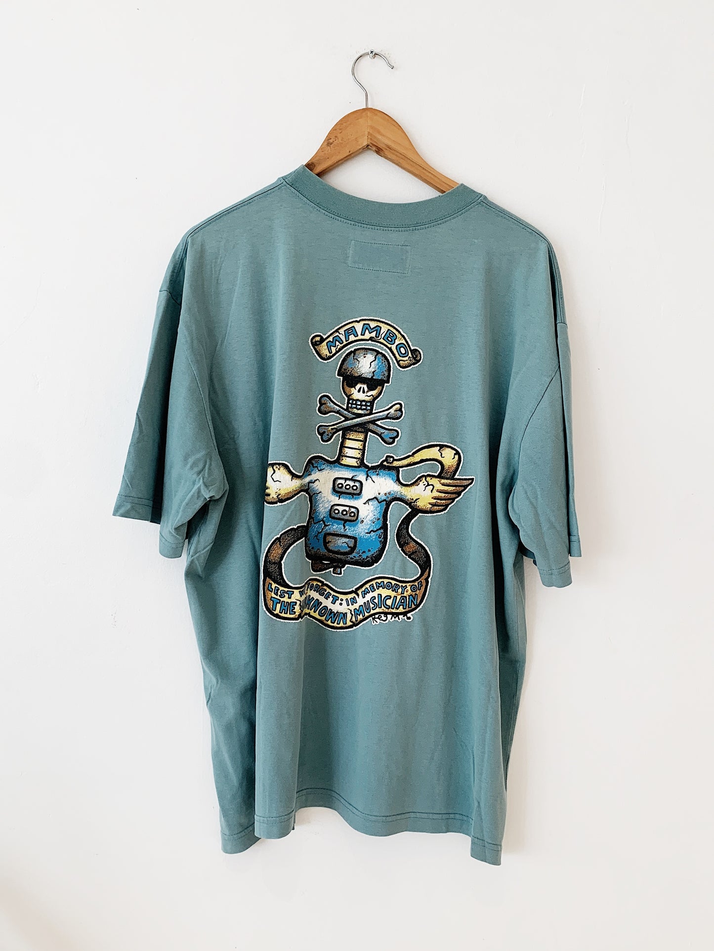 Vintage Reg Mombassa for Mambo "Lest We Forget - In Memory Of The Unknown Musician" '99 T-Shirt