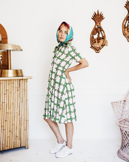 Vintage 70s Button-up Collared Horse Shoe Dress