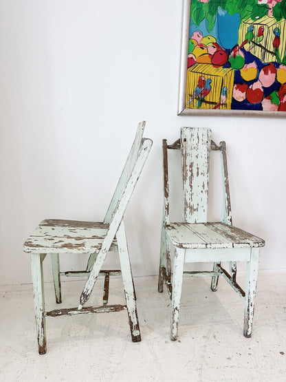 Vintage Farmhouse Mint Chair / 1 available