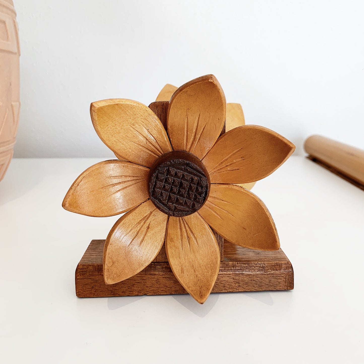 Vintage Handmade Sunflower Letter Stand